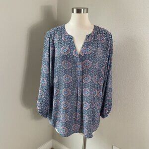Tahari Woman Plus 2X Blue Pink Floral Boho Blouse Long Sleeve V Neck Tunic Top